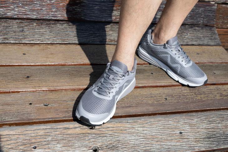 ae MBT نحيف كولورادو x احذية الجري رمادي 84F6144