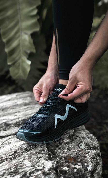 ae MBT نحيف كولورادو x احذية الجري أسود 84F6215